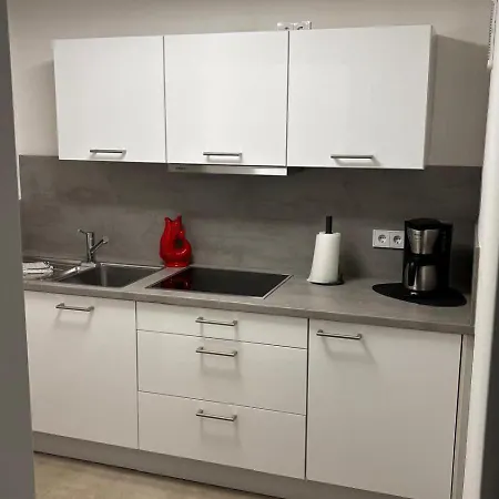 Residenz Meeresbrandung 6 Mit Souterrainterrasse Zum Westen,2xtv, Einbaukueche, Geschirrspueler, Schwimmbad, Sauna ,pkw-stellplatz, Wlan ! Apartmán