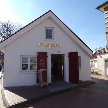 Residenz Meeresbrandung 6 Mit Souterrainterrasse Zum Westen,2xtv, Einbaukueche, Geschirrspueler, Schwimmbad, Sauna ,pkw-stellplatz, Wlan ! Apartmán Cuxhaven